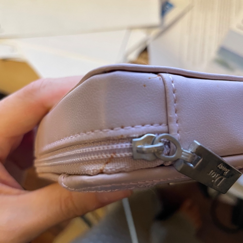 Never used Vintage Dior Beauty Pouch - Picture 9 of 9